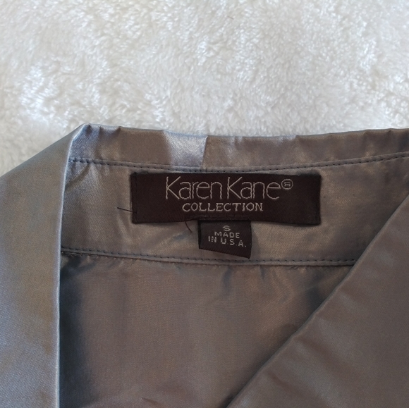 Silk button down shirt | Karen Kane - Picture 5 of 7
